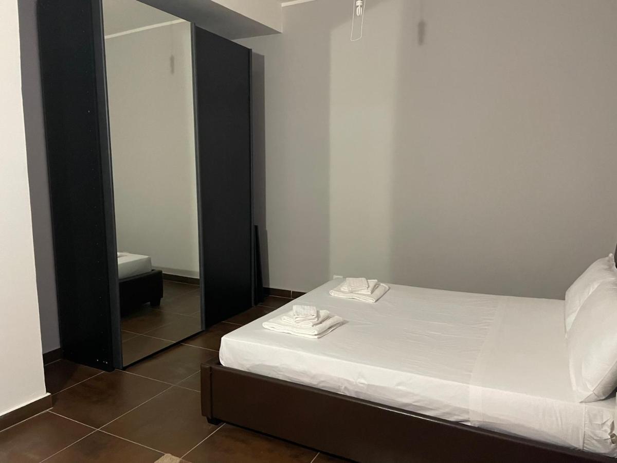 La Casa Di Bea Appartement Lecce Buitenkant foto